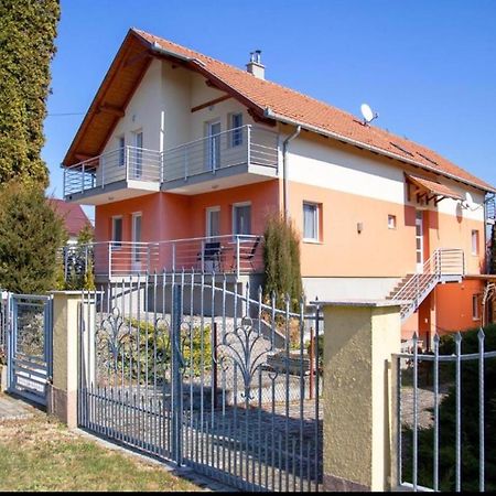 잘라카로쉬 Bonita Apartmanhaz 아파트 외부 사진