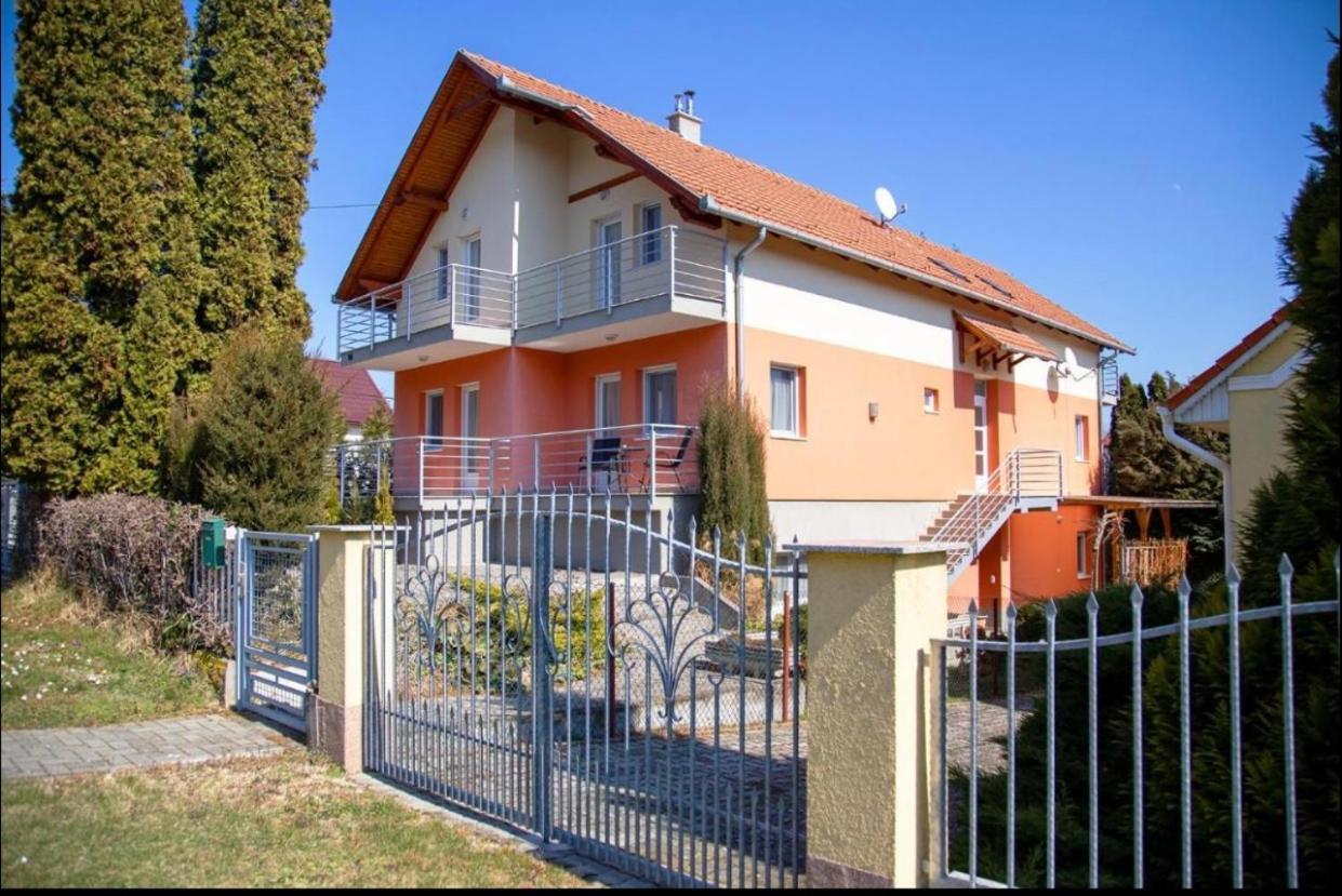 잘라카로쉬 Bonita Apartmanhaz 아파트 외부 사진