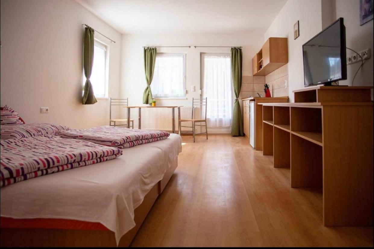 잘라카로쉬 Bonita Apartmanhaz 아파트 외부 사진