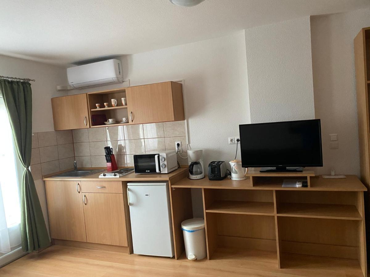 잘라카로쉬 Bonita Apartmanhaz 아파트 외부 사진