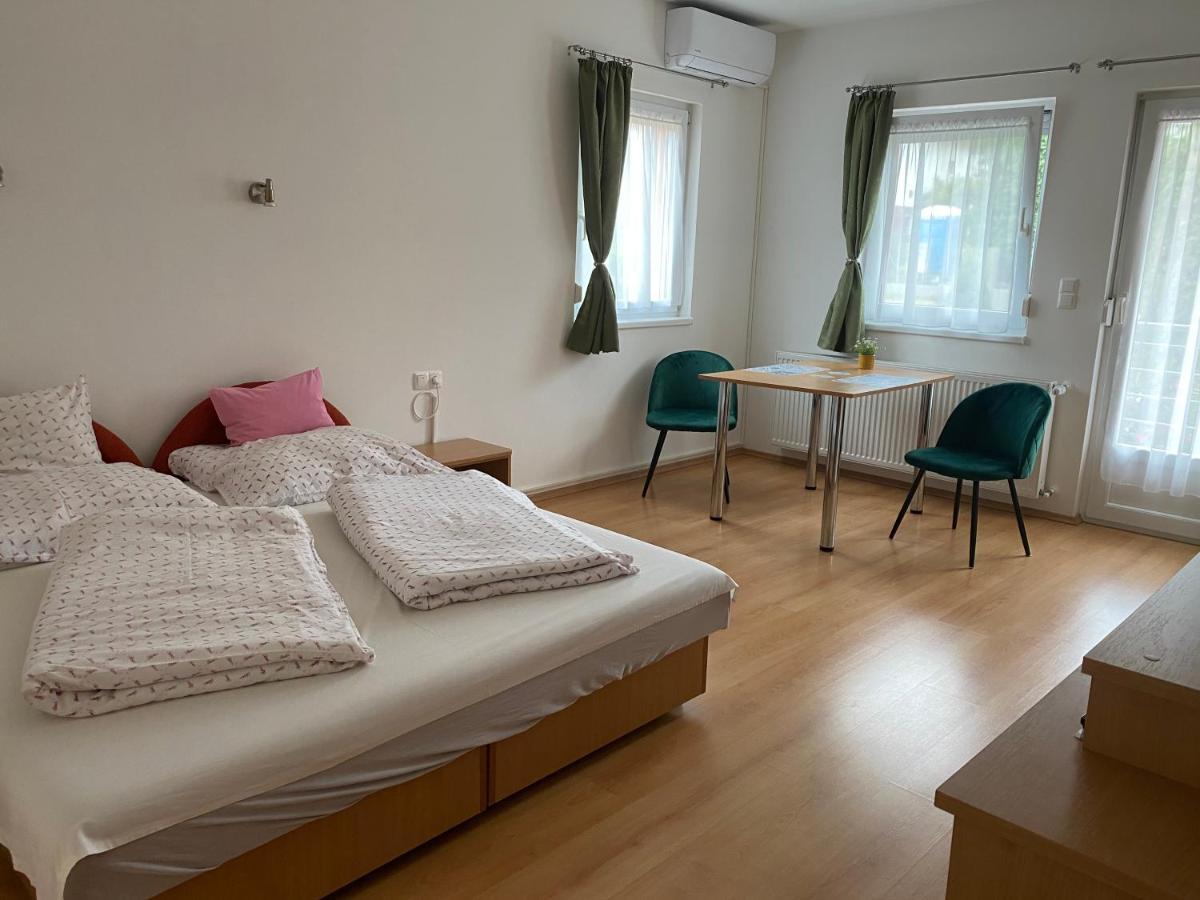 잘라카로쉬 Bonita Apartmanhaz 아파트 외부 사진